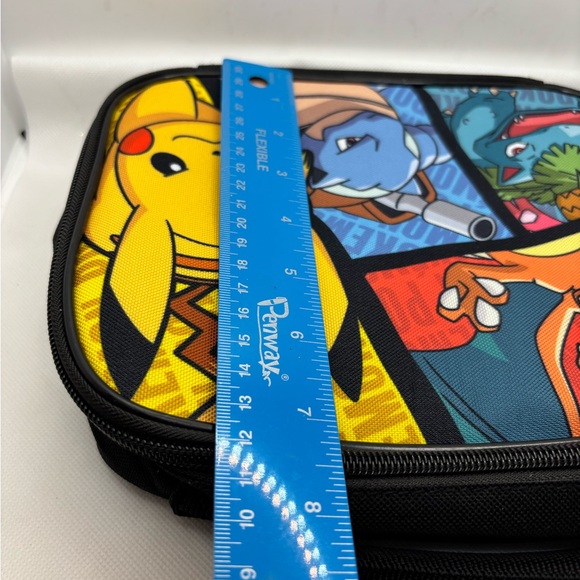 Bioworld 2019 Pokemon Trading Card Game Lunchbox; Pikachu, Charizard, Blastoise - Picture 5 of 11
